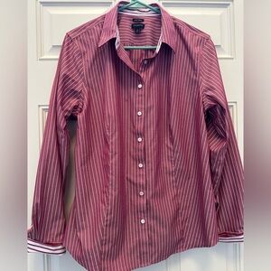 TALBOTS WRINKLE RESISTANT BLOUSE